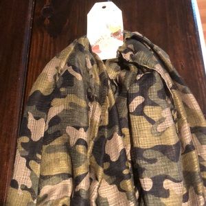 Brand New army scarf